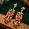 snp-img-386 Earrings - lifestyle