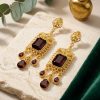 snp-img-398 Earrings - lifestyle