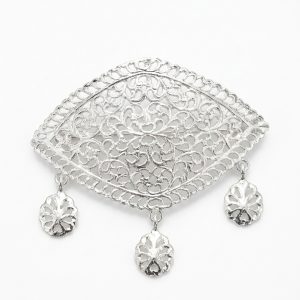 Broche Orientale en Filigrane - main white
