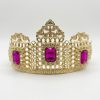 Couronne Majestueuse aux Motifs Arabesques - main white