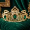 Couronne Majestueuse aux Motifs Arabesques - lifestyle
