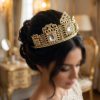 Couronne Majestueuse aux Motifs Arabesques - worn festive