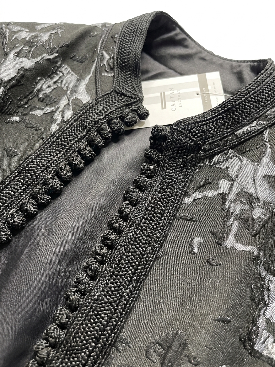 Gilet Long en Brocart Floral - detail zoom