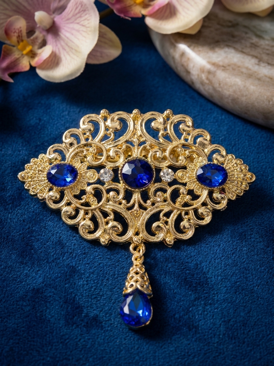 Broche Orientale à Pendentif Goutte - lifestyle
