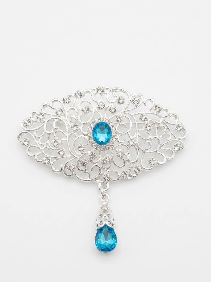 Broche Ornementale avec Pendentif - main white