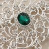 Broche Ornementale avec Pendentif - detail zoom