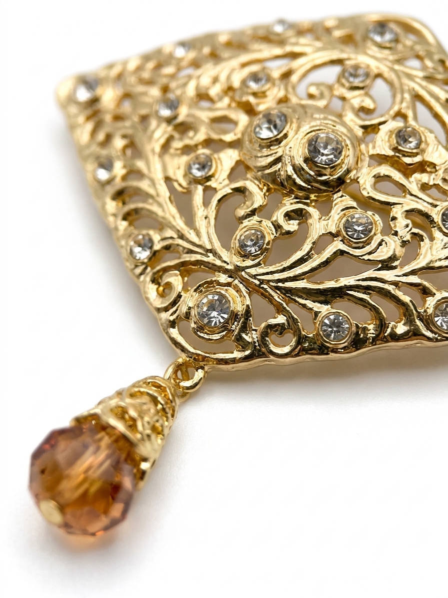 Broche Ornementale Kenza - detail zoom