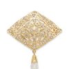 Broche Ornementale Kenza - main white
