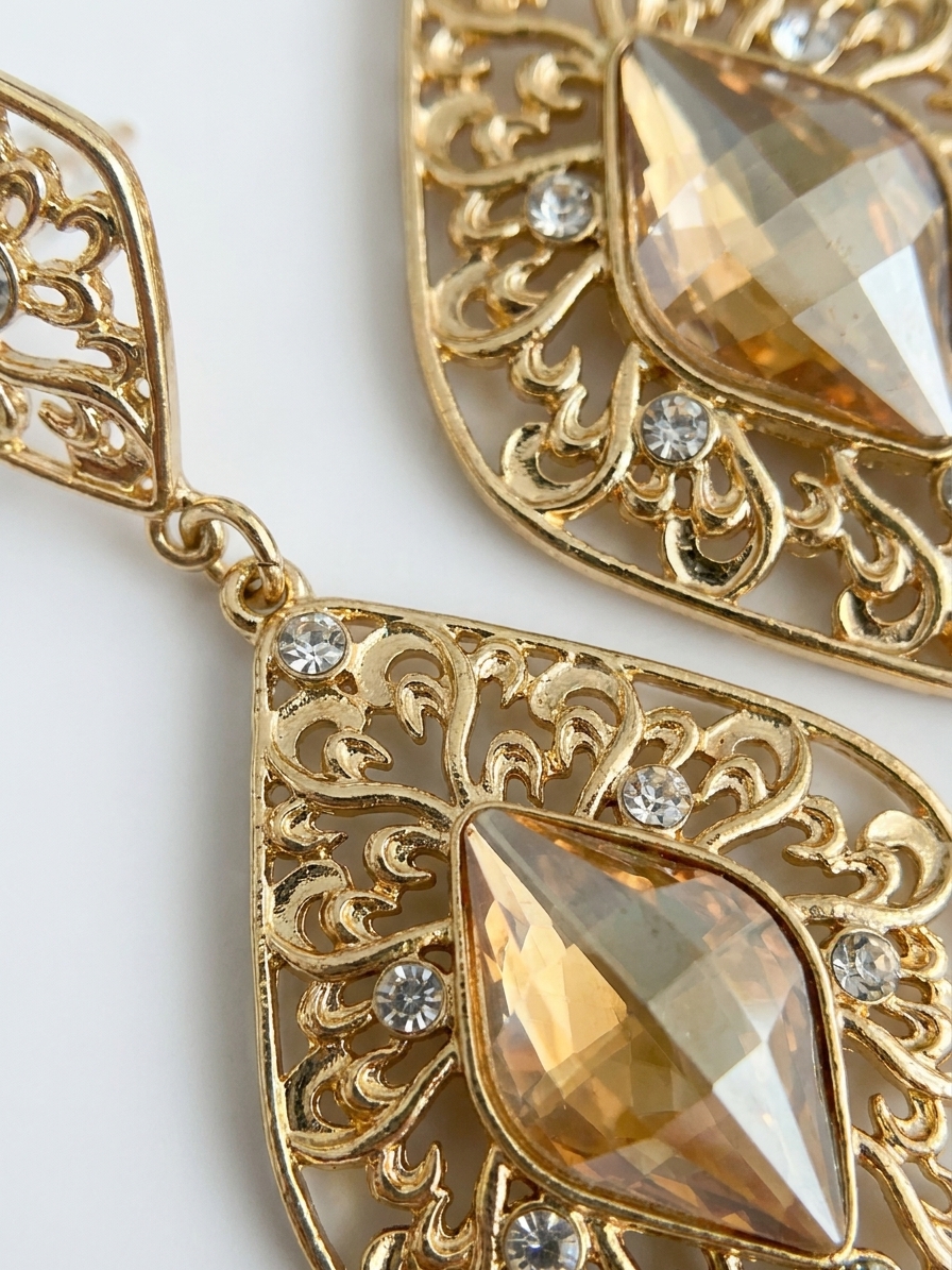 Boucles d'Oreilles Pendantes Style Oriental - detail zoom