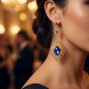 Boucles d'Oreilles Pendantes Style Oriental - worn festive