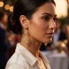 Boucles d'Oreilles Pendantes Style Oriental - worn festive