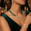Parure de Bijoux Orientale aux Détails Scintillants - worn festive
