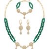 Parure de Bijoux Orientale aux Détails Scintillants - main white