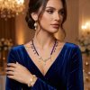 Parure de Bijoux Scintillante au Style Oriental - worn festive