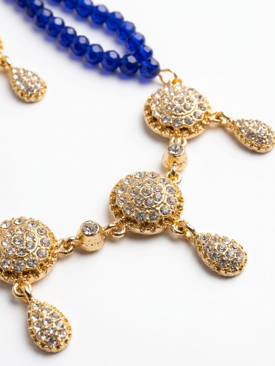 Parure de Bijoux Orientale aux Détails Scintillants - detail zoom