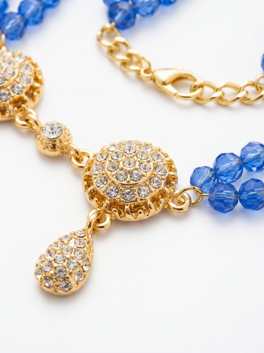 Parure de Bijoux Orientale aux Détails Scintillants - detail zoom