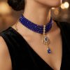 Collier Plastron Multi-Rangs avec Pendentif Filigrane - worn festive