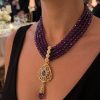 Collier Plastron Multi-Rangs avec Pendentif Filigrane - worn festive