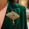 snp-img-1647 Broche Orientale Aziza - worn festive