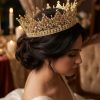 Couronne Majestueuse Aziza - worn festive