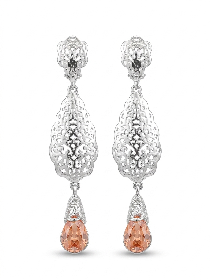 Articulated Filigree Statement Earrings Nude - packshot fond blanc
