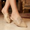 cherbile-pointed-toe-embellished-mules-bronze-porte-snp2860 Cherbile Pointed-Toe Embellished Mules Bronze - vue portee