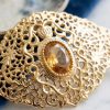 Elegant Filigree Brooch Champagne - zoom detail