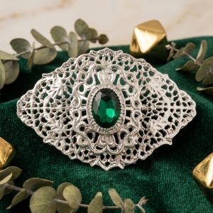 Elegant Filigree Brooch Green - lifestyle