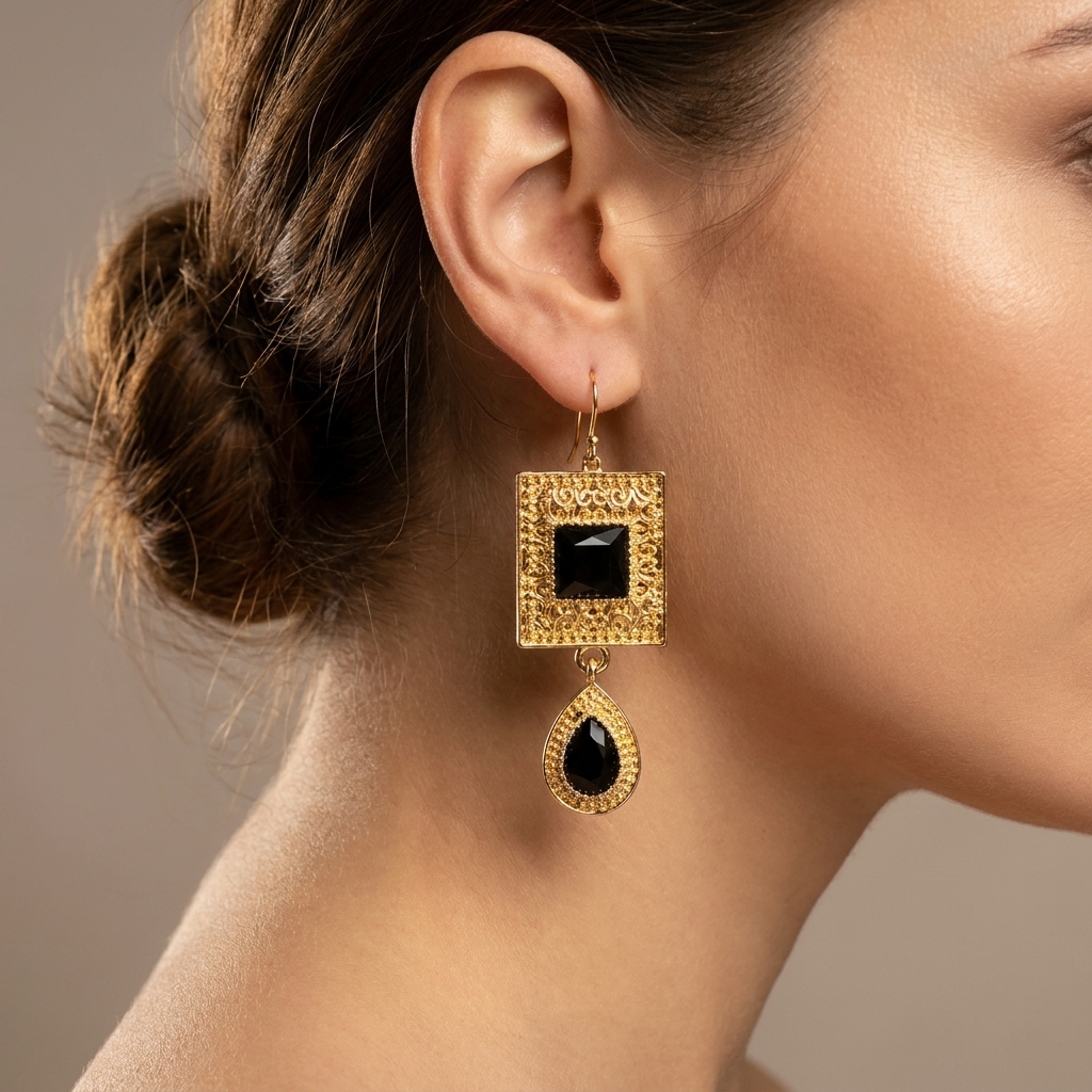 Elegant Filigree Drop Earrings Black - vue portee