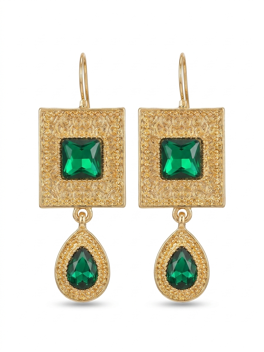 Elegant Filigree Drop Earrings Green - packshot fond blanc