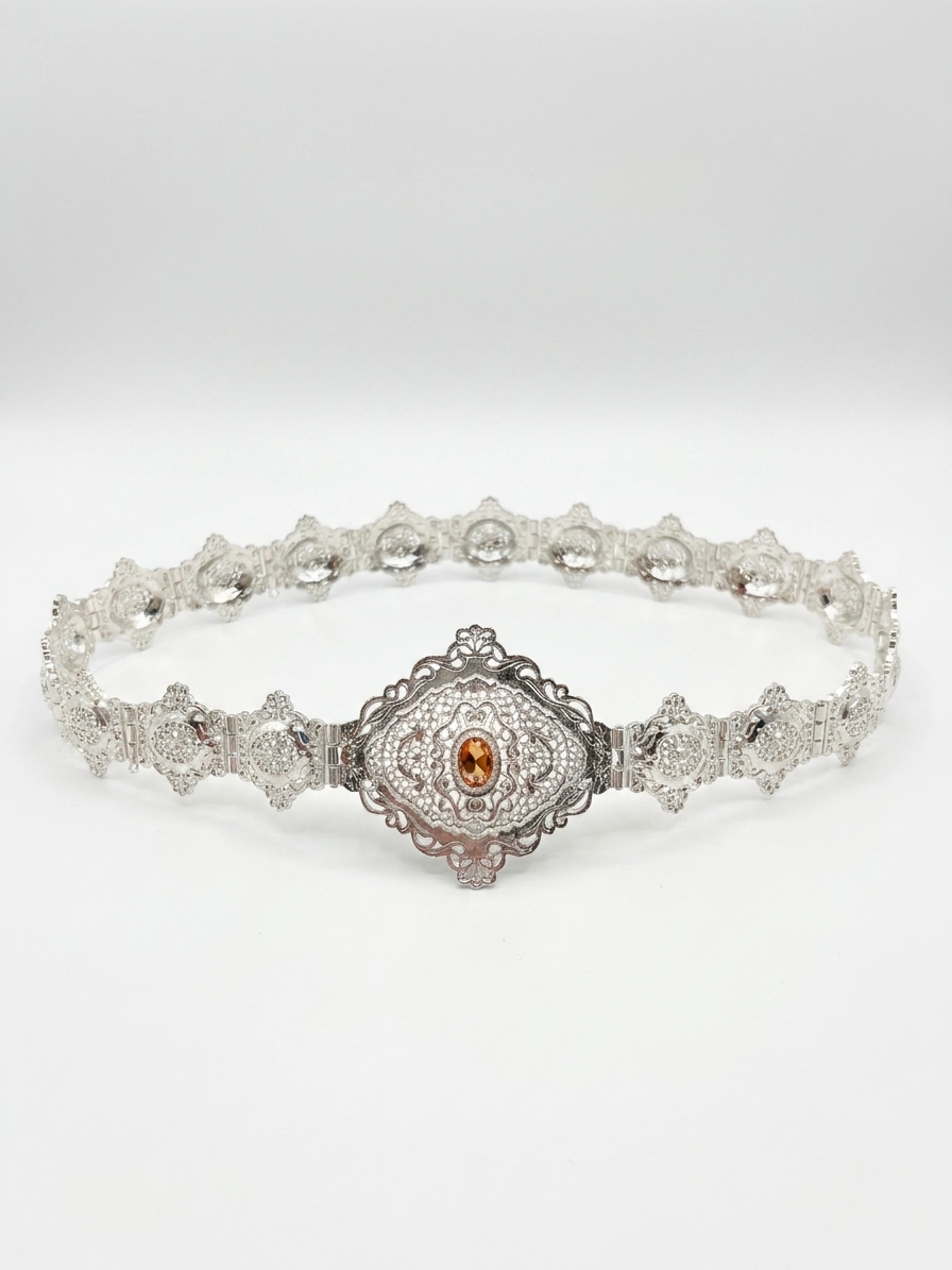Elegant Filigree Statement Belt Nude - packshot fond blanc