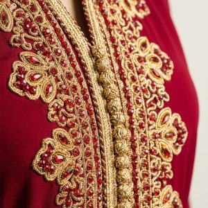 Fatema Caftan Bordeaux - zoom detail