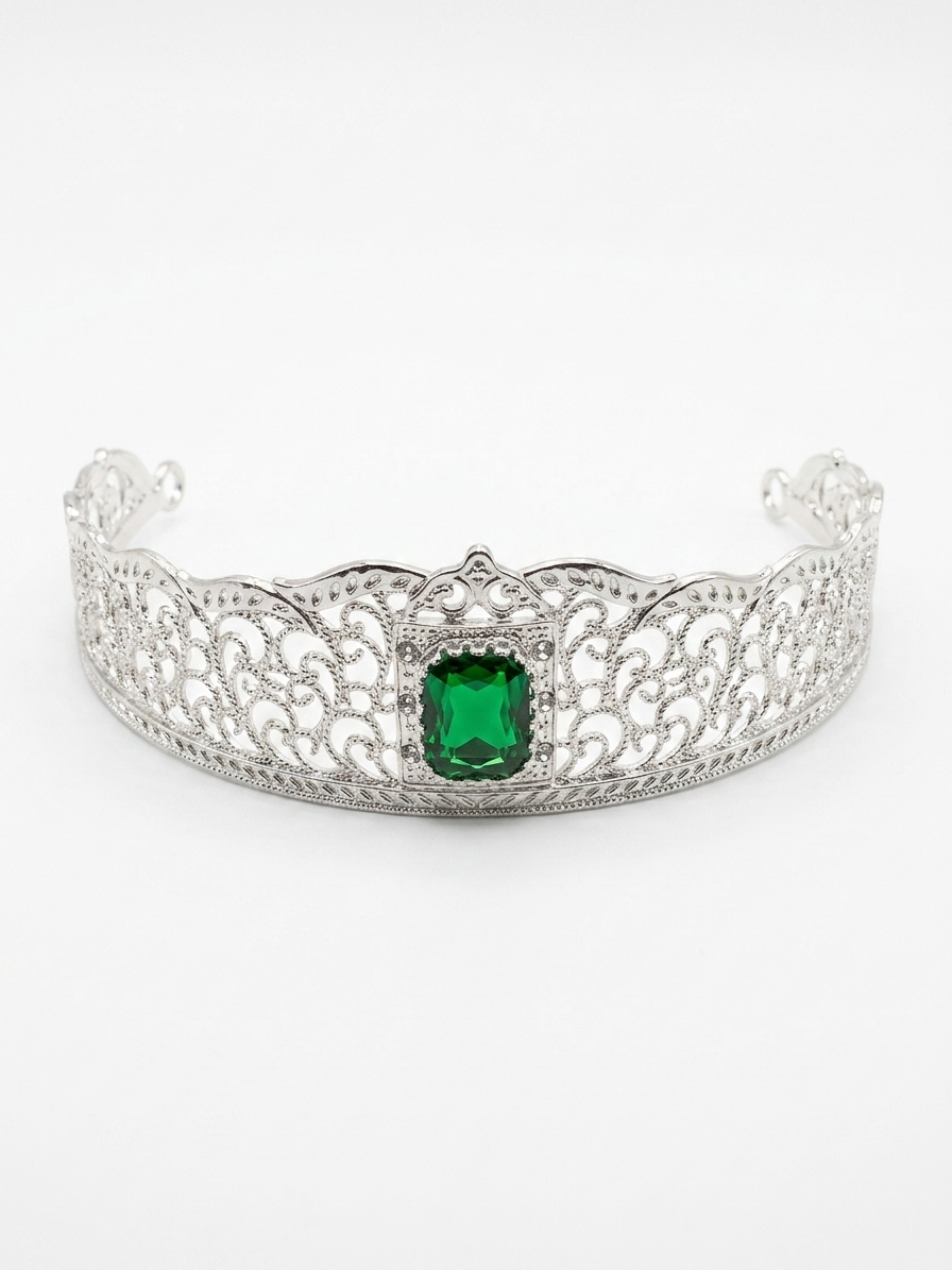Majestic Filigree Tiara Almond Green - packshot fond blanc
