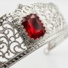 Majestic Filigree Tiara Bordeaux - zoom detail