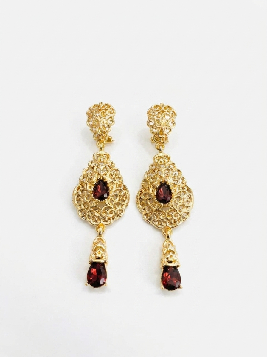 ornate-chandelier-earrings-nude-dark-packshot-snp2094 Ornate Chandelier Earrings Nude (Dark) - packshot fond blanc