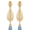 Ornate Filigree Teardrop Dangle Earrings Baby blue - packshot fond blanc