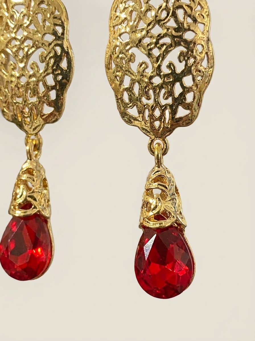 Ornate Filigree Teardrop Dangle Earrings Bordeaux - zoom detail