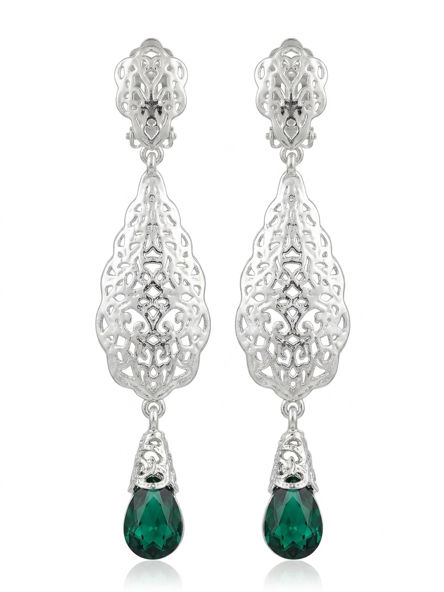Ornate Filigree Teardrop Dangle Earrings Green - packshot fond blanc