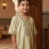 traditional-embroidered-gandoura-almond-green-porte-snp1875 Traditional Embroidered Gandoura Almond Green - vue portee